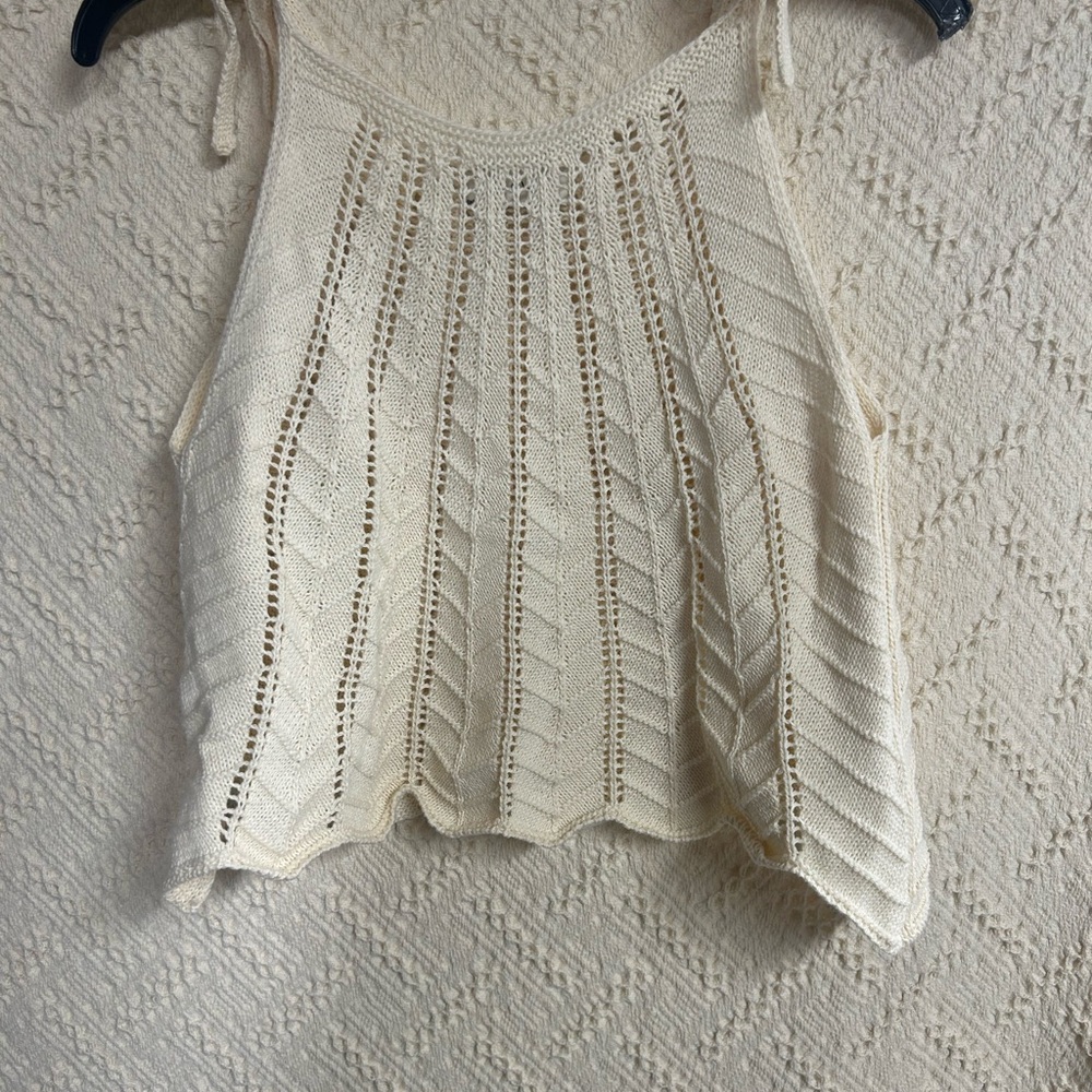 Sadie & Sage Cream Crochet Knit Crop Top
